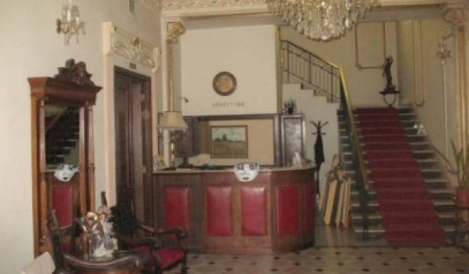 Hotel din Constanţa scos la vânzare cu 850.000 de euro